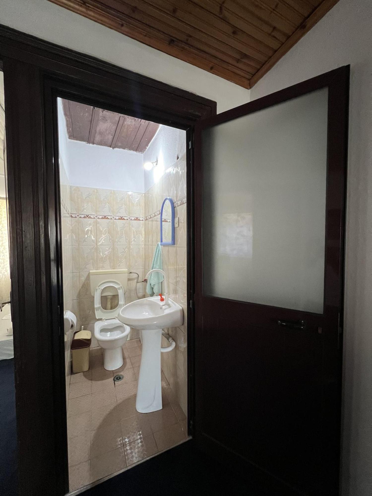 Onetwosleep Guesthouse Shkodër Екстериор снимка
